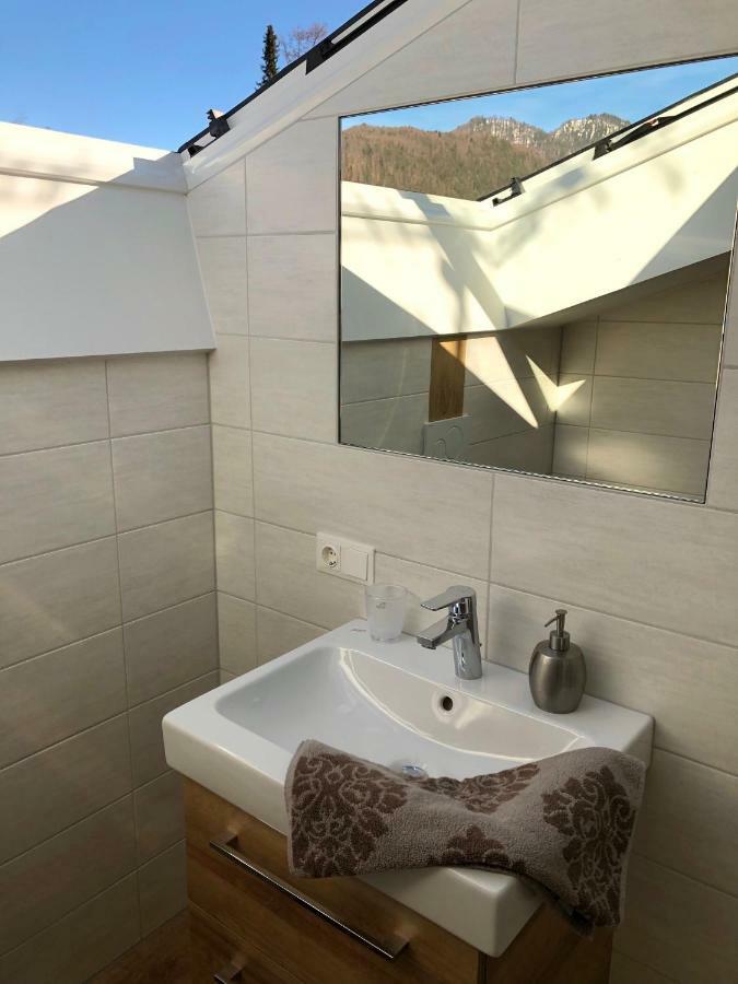 Mansardenwohnung Rehkitz Шёнау-ам-Кёнигсзе Экстерьер фото
